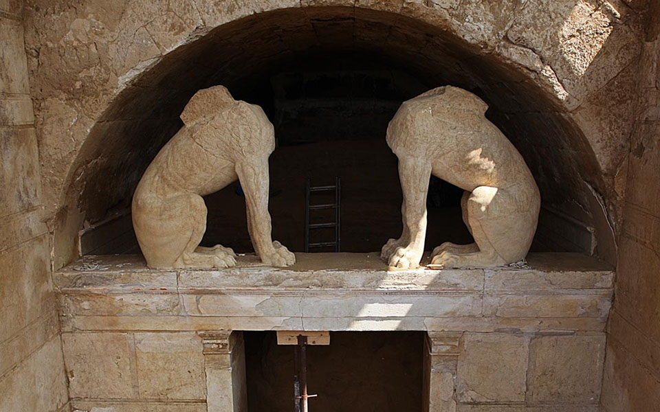 συνελήφθη-άνδρας-για-λαθρανασκαφές-σ-561273790