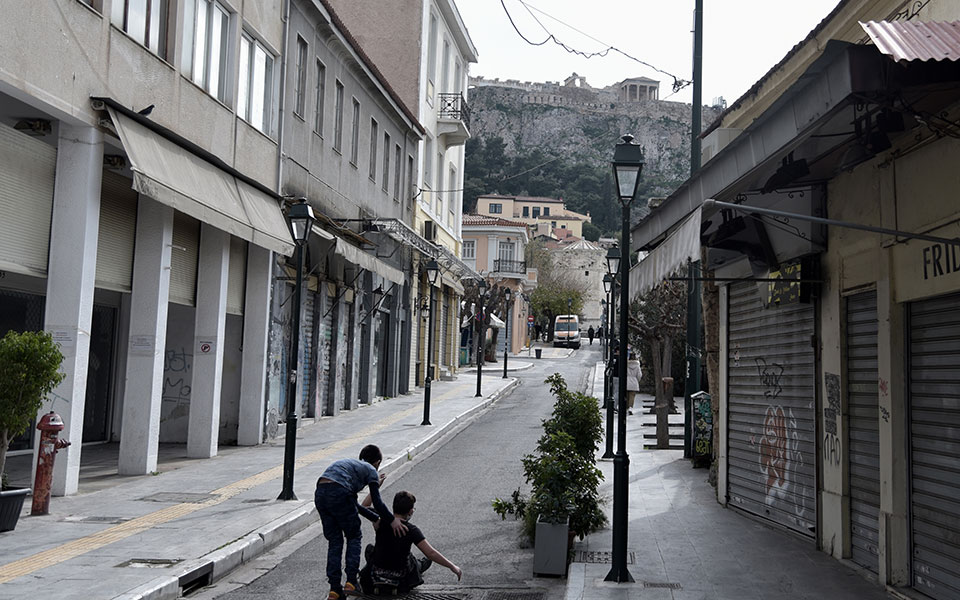 1-424-νέα-κρούσματα-325-διασωληνωμένοι-23-θάνα-561271834