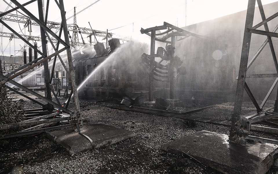 Πυρκαγιά στον υποσταθμό ΔΕΗ: «Καμία ανησυχία για ατμοσφαιρική επιβάρυνση»-1