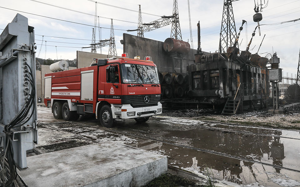 Πυρκαγιά στον υποσταθμό ΔΕΗ: «Καμία ανησυχία για ατμοσφαιρική επιβάρυνση»-2