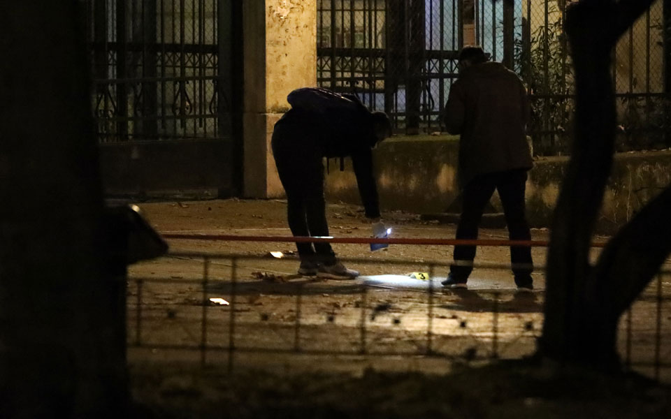 μικρή-έκρηξη-αυτοσχέδιου-μηχανισμού-561254461