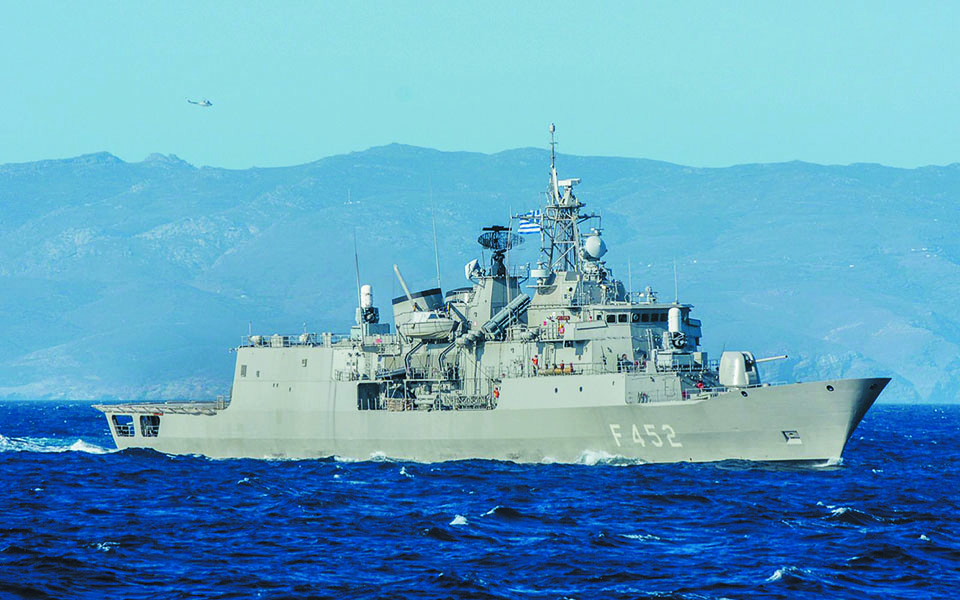 γαλλία-και-ηπα-οδηγούν-την-κούρσα-561271645