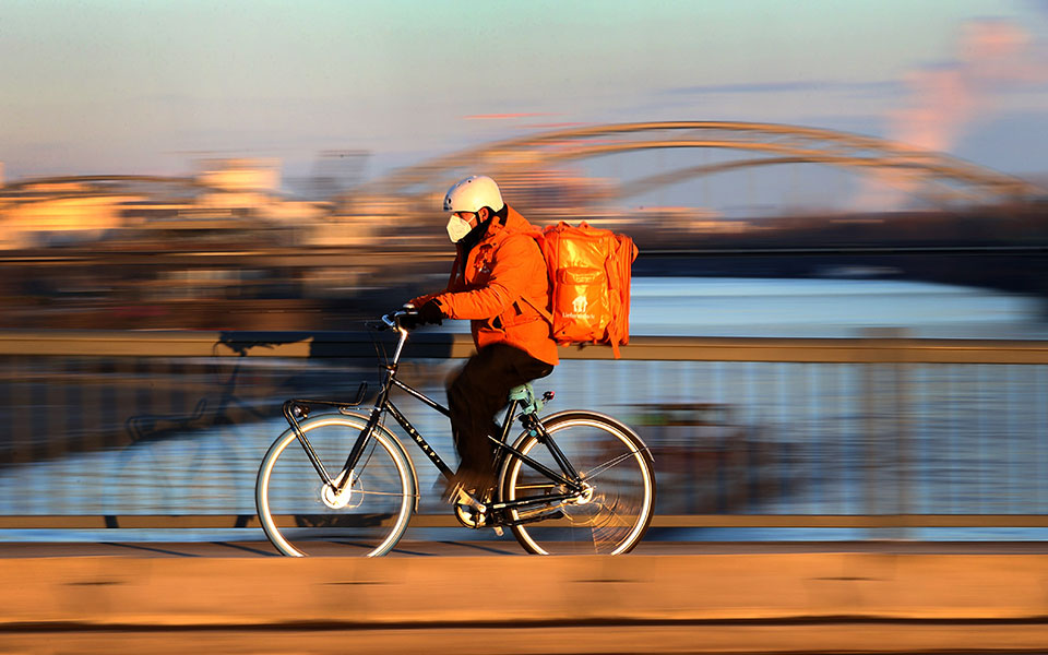 γερμανία-πότε-θα-γίνουν-τα-πρώτα-βήματ-561262228