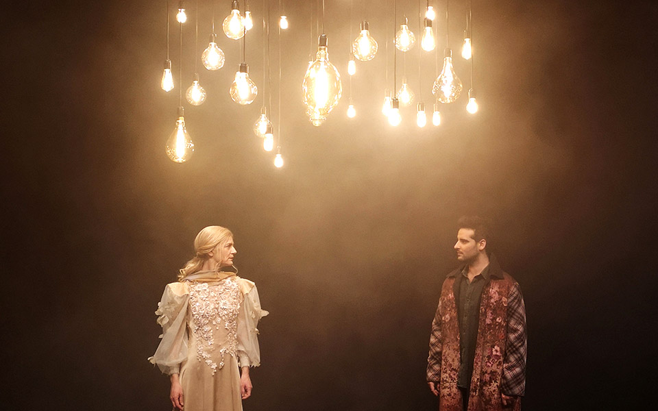 o-γυάλινος-κόσμος-του-τενεσί-ουίλιαμ-561260425