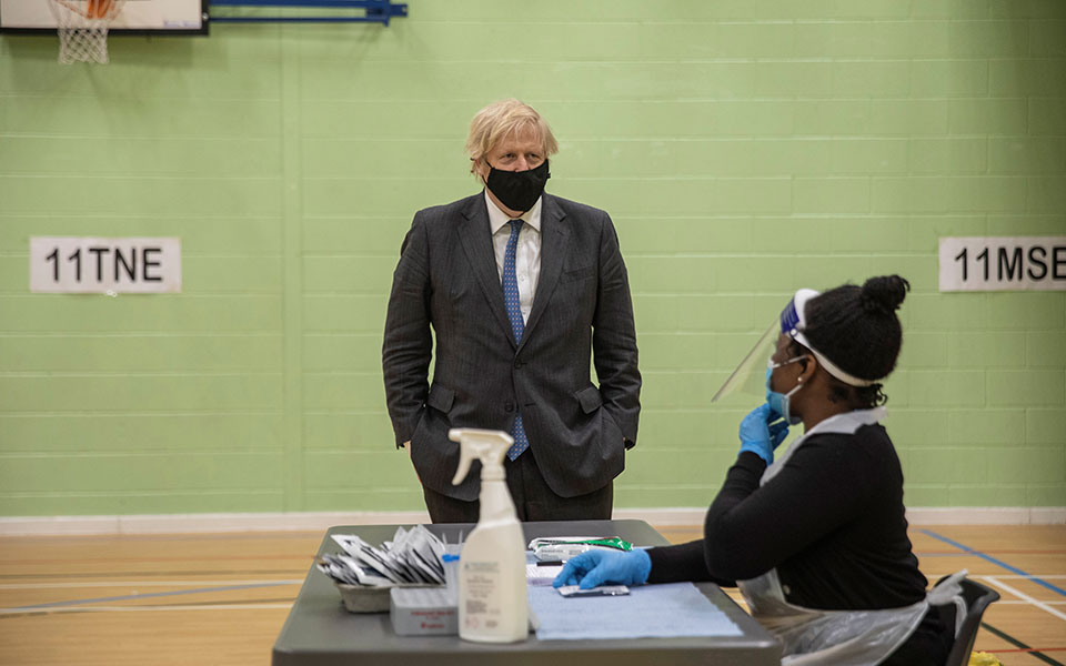 βρετανία-αισιόδοξος-ο-τζόνσον-για-τερ-561274126