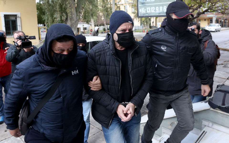 προθεσμία-για-να-απολογηθεί-έλαβε-ο-δ-λ-561272215