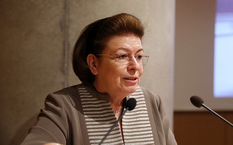 κείμενο-56-ανθρώπων-της-τέχνης-και-των-γ-561275125