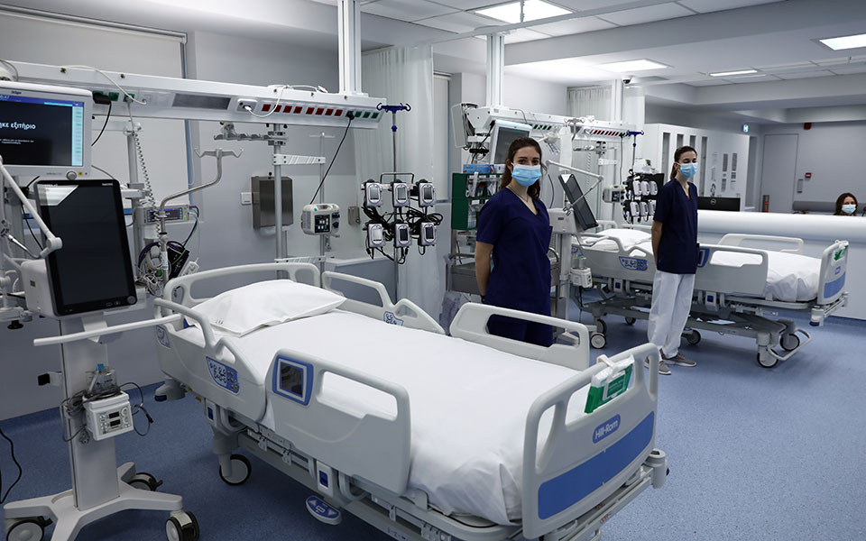 β-κοντοζαμάνης-στο-κόκκινο-οι-μεθ-covid-19-στ-561270637