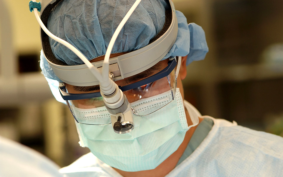 εξελίξεις-στην-αντιμετώπιση-του-καρκ-561262525