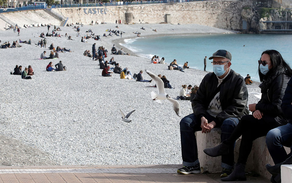 γαλλία-lockdown-τα-σαββατοκύριακα-ζητά-ο-δήμ-561272236