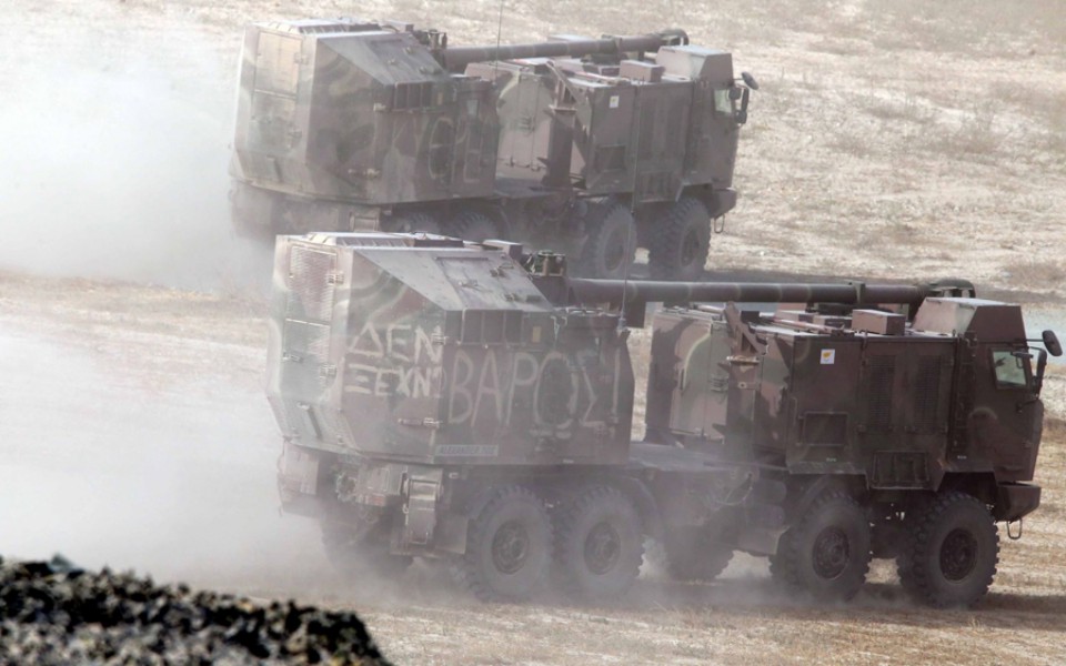 Κύπρος: Το νέο πυροβόλο Nora Alexander TGS εν δράσει (βίντεο)-1