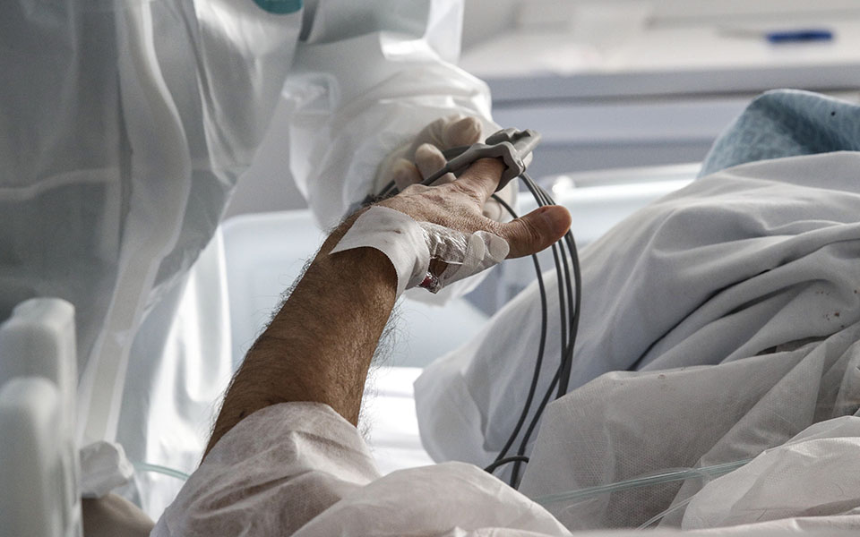 50-80-νέες-εισαγωγές-ασθενών-covid-καθημερινά-561248464