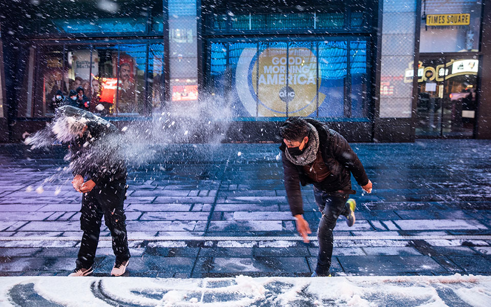 νέα-υόρκη-προς-επαναλειτουργία-οι-αίθ-561259762