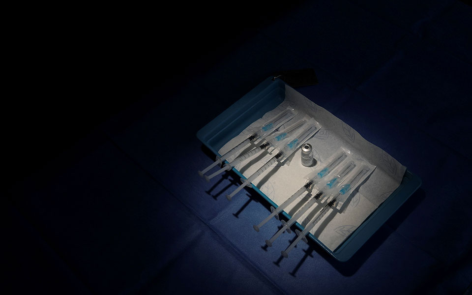 pfizer-προς-παράδοση-13-εκατ-δόσεων-εμβολίου-561273334