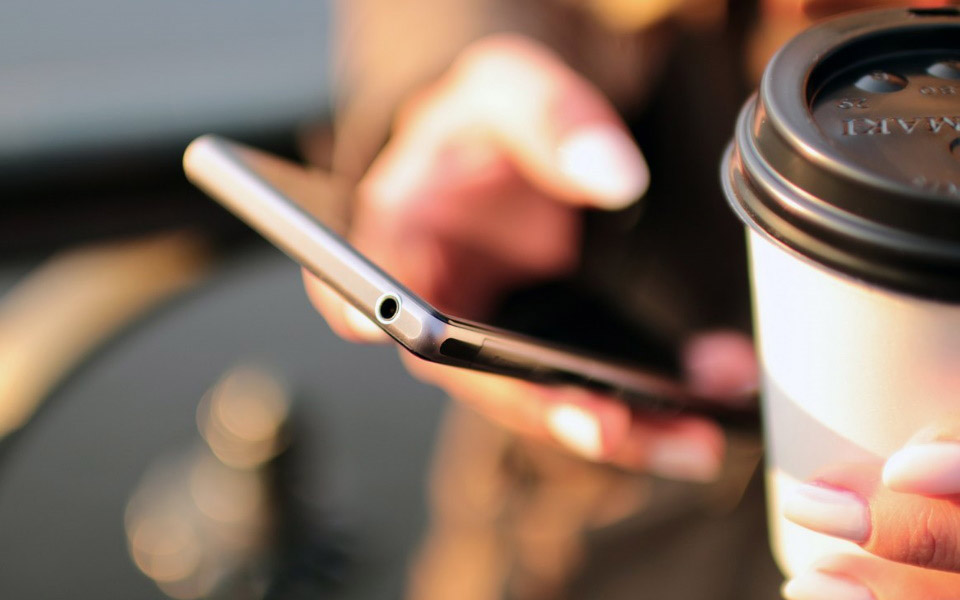 αναβάθμισε-το-smartphone-σου-με-τα-κατάλληλα-αξ-561272518