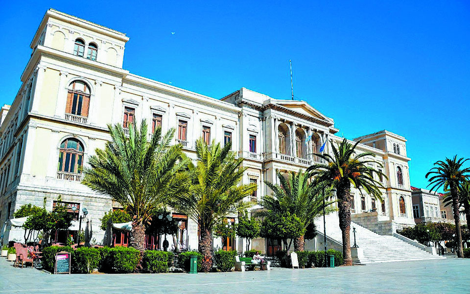 Η διάσωση της αρχιτεκτονικής ιστορίας της Σύρας δεν είναι «Μεγάλη Χίμαιρα»-1