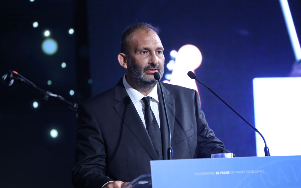 hotelbrain-η-ελλάδα-είναι-μεγάλο-μαγαζί-561259246