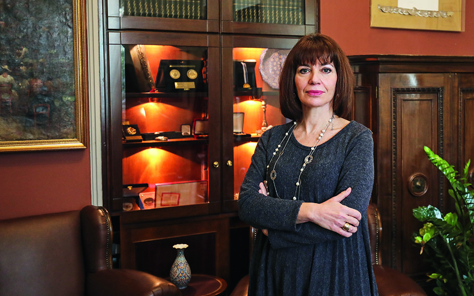 η-εθνική-ταυτότητα-δεν-επιβάλλεται-561270478