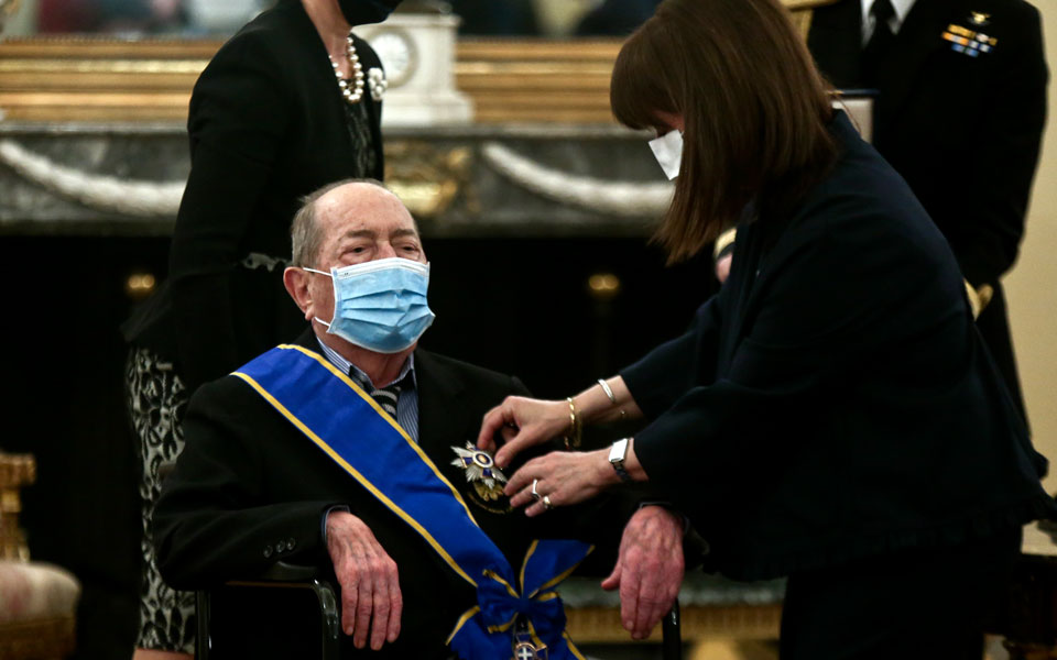 προεδρικό-παράσημο-στον-ιάκωβο-τσούν-561275461