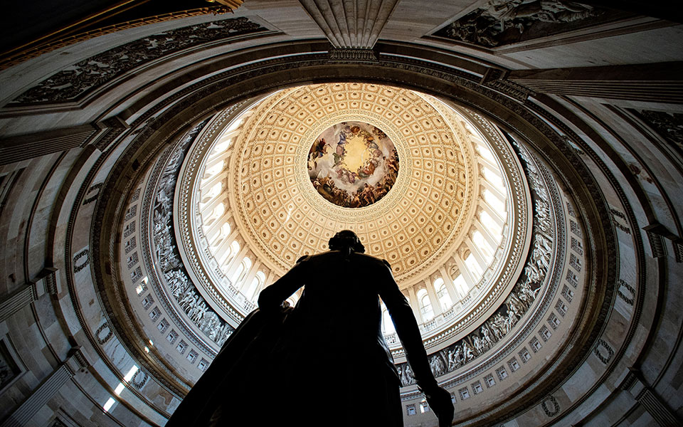 Ξεκίνησε η δίκη του Ντόναλντ Τραμπ στην Γερουσία-1