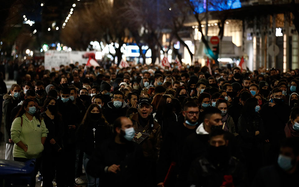 θεσσαλονίκη-έρευνα-ελασ-για-βίντεο-με-561259792