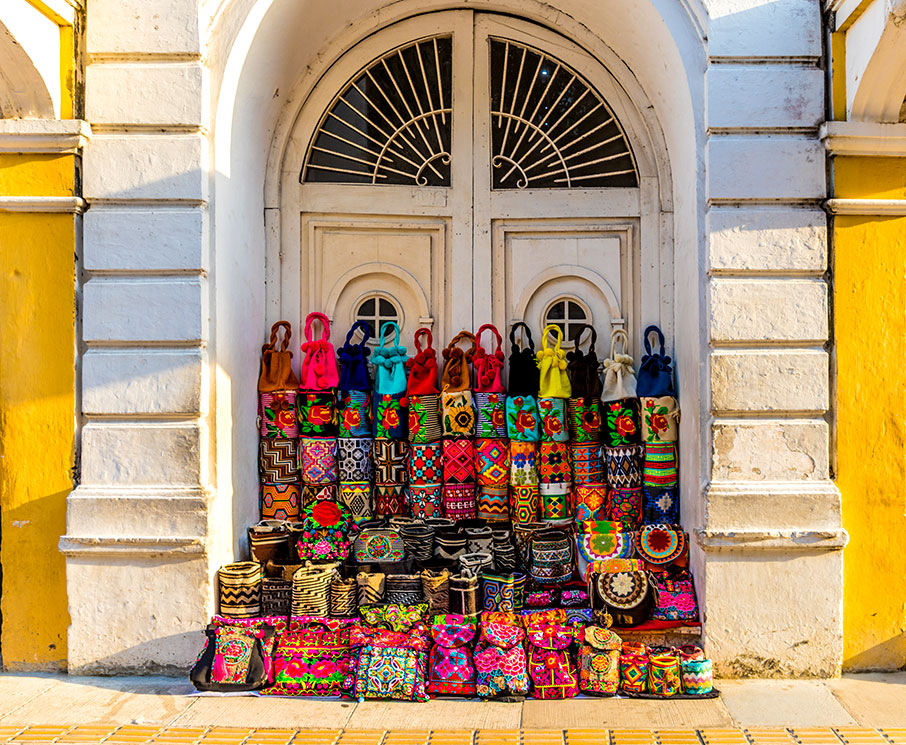 Μαντέψτε τι ψωνίζουν οι τουρίστες!-2