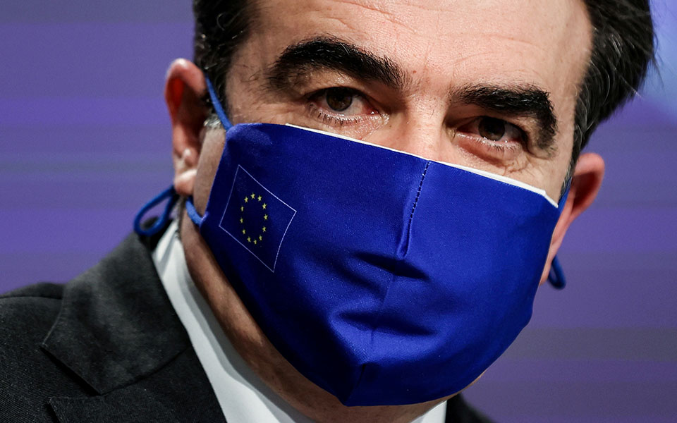 μ-σχοινάς-100-εκατ-δόσεις-στην-ε-ε-μέχρι-τ-561251773