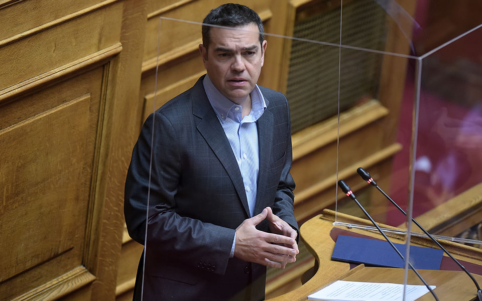 συριζα-να-αναβληθεί-η-ψήφιση-του-νομοσ-561258760