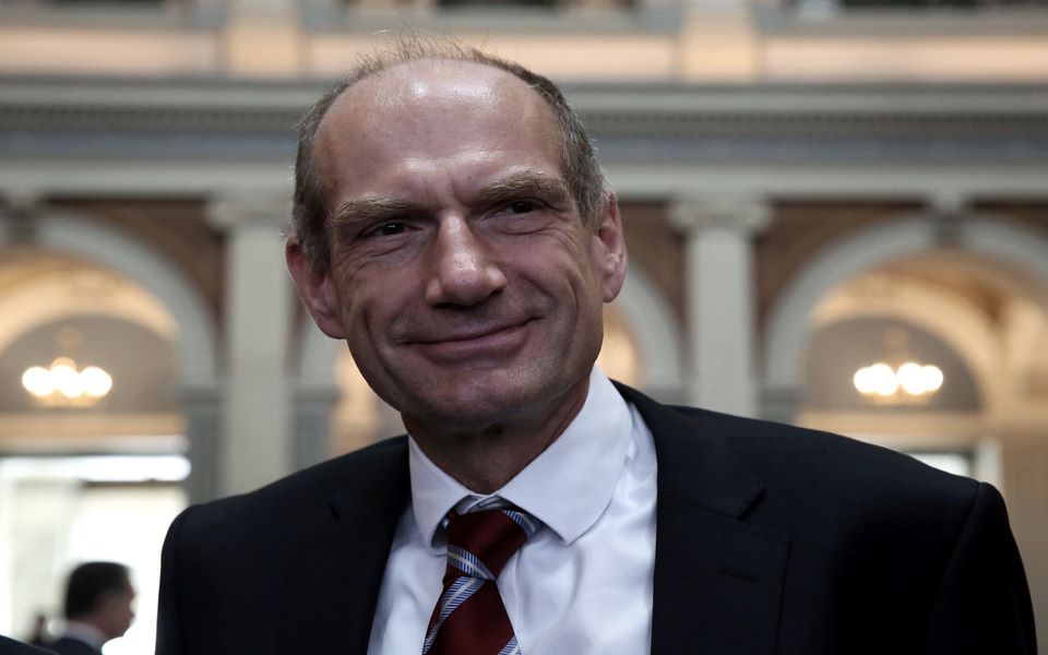 ο-τσαμπουκάς-του-μάρτιν-και-η-κατάρρ-561265558