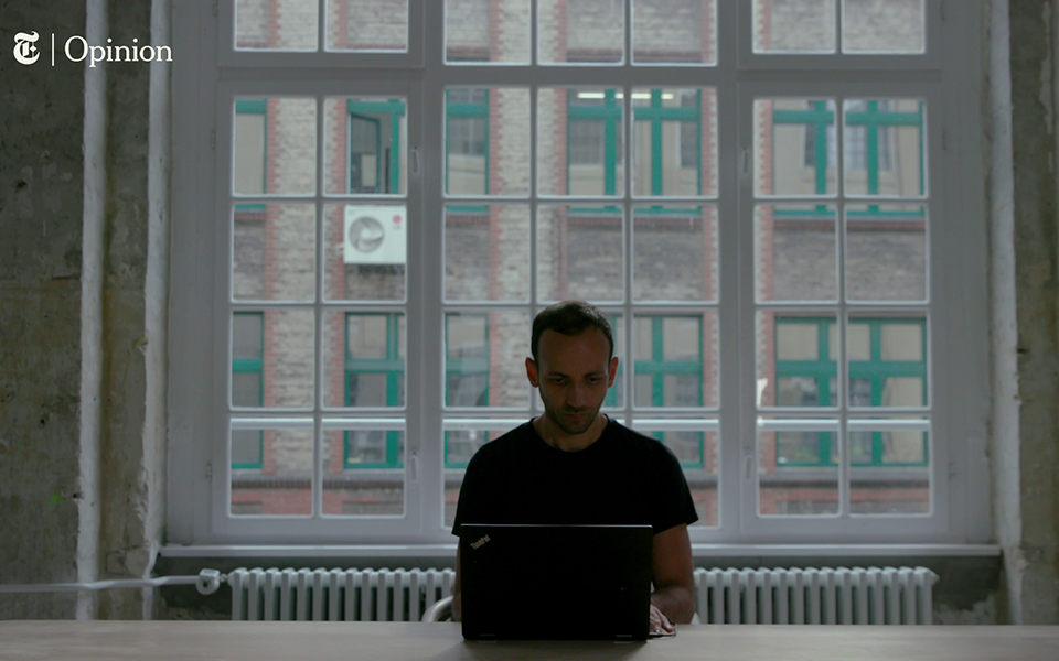 βίντεο-new-york-times-πώς-χάνονται-στο-διαδίκτυ-561256720