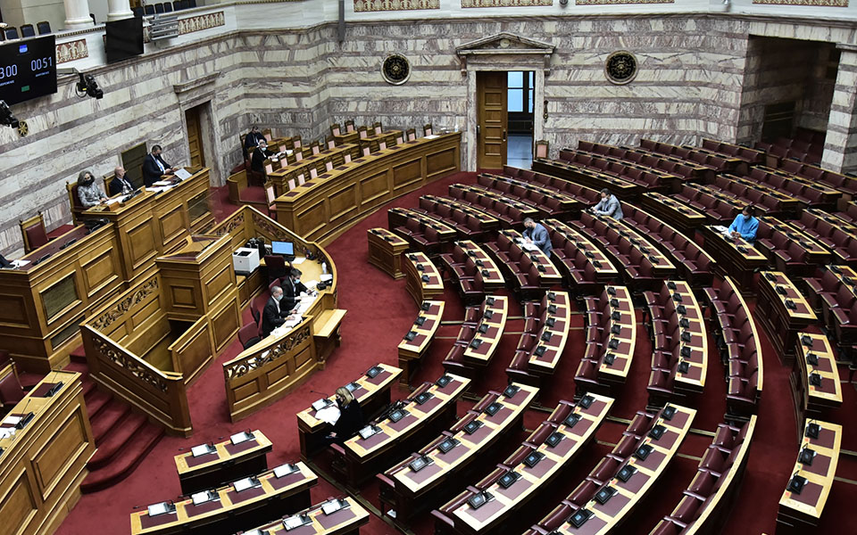 κόντρα-κυβέρνησης-συριζα-για-μήδει-561266638