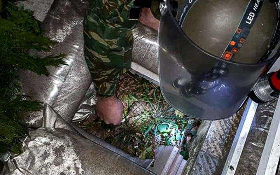 θεσσαλονίκη-στρατιωτική-χειροβομβί-561248812