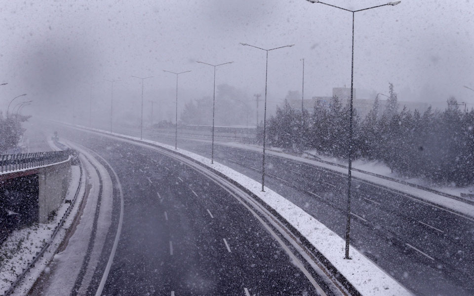 ανοιχτή-για-έξι-ώρες-η-εθνική-οδός-αθην-561264796