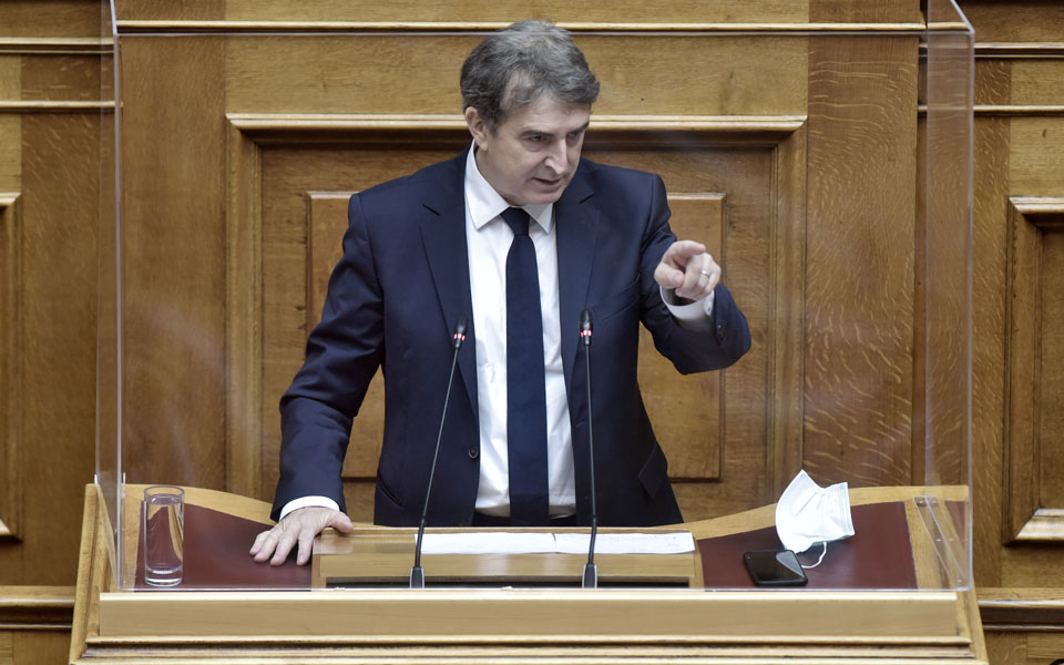 μ-χρυσοχοΐδης-καταργήθηκε-το-άσυλο-τω-561259576