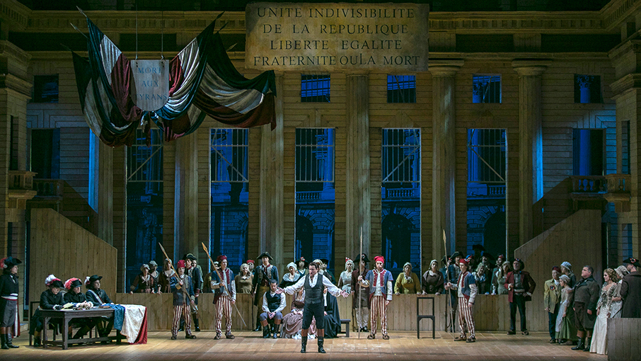 Ο Αντρέα Σενιέ στην GNO TV-1