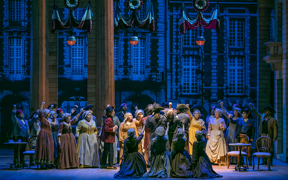 ο-αντρέα-σενιέ-στην-gno-tv-561311842