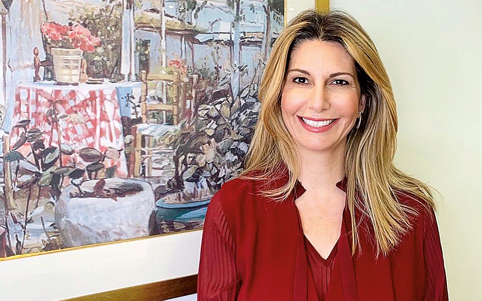 οι-γυναίκες-μπορούν-να-στηρίξουν-ένα-ν-561311968