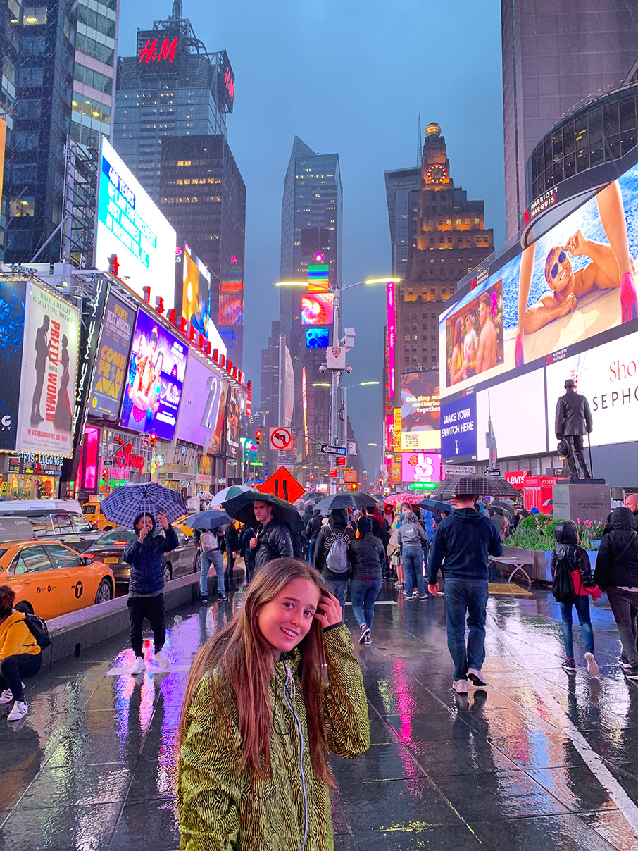 Εξερευνήτρια ετών 14-1