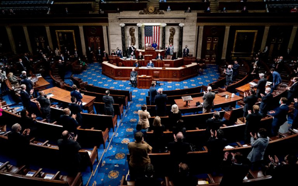 πράσινο-φως-για-το-πακέτο-στήριξης-19-561287554