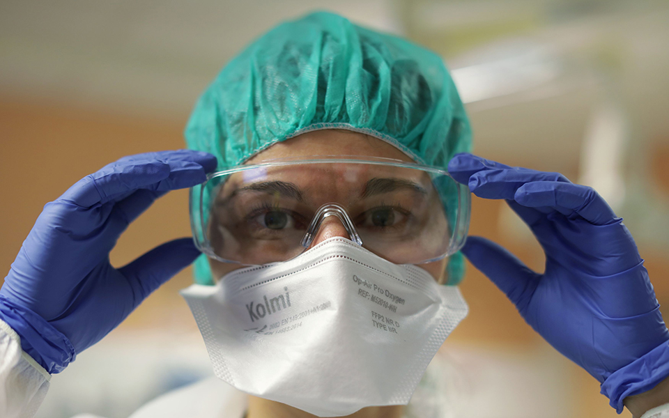 πληροφορίες-για-πάνω-από-2-000-κρούσματα-σ-561281836