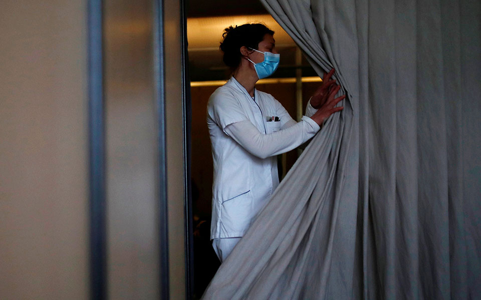 ξεπαγώνουν-οι-εμβολιασμοί-μετά-το-π-561299416