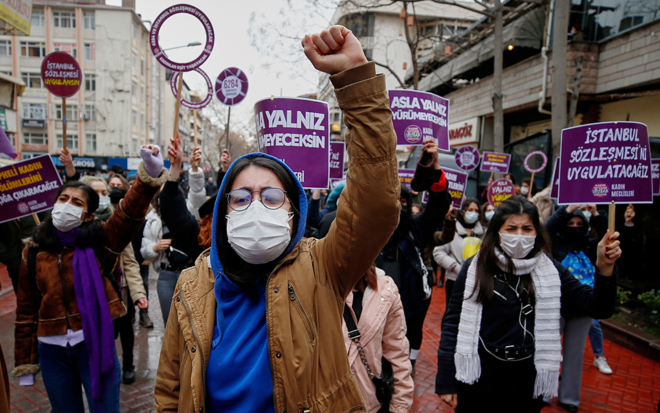 κατά-ερντογάν-και-ο-οηε-για-την-απόσυρσ-561304279
