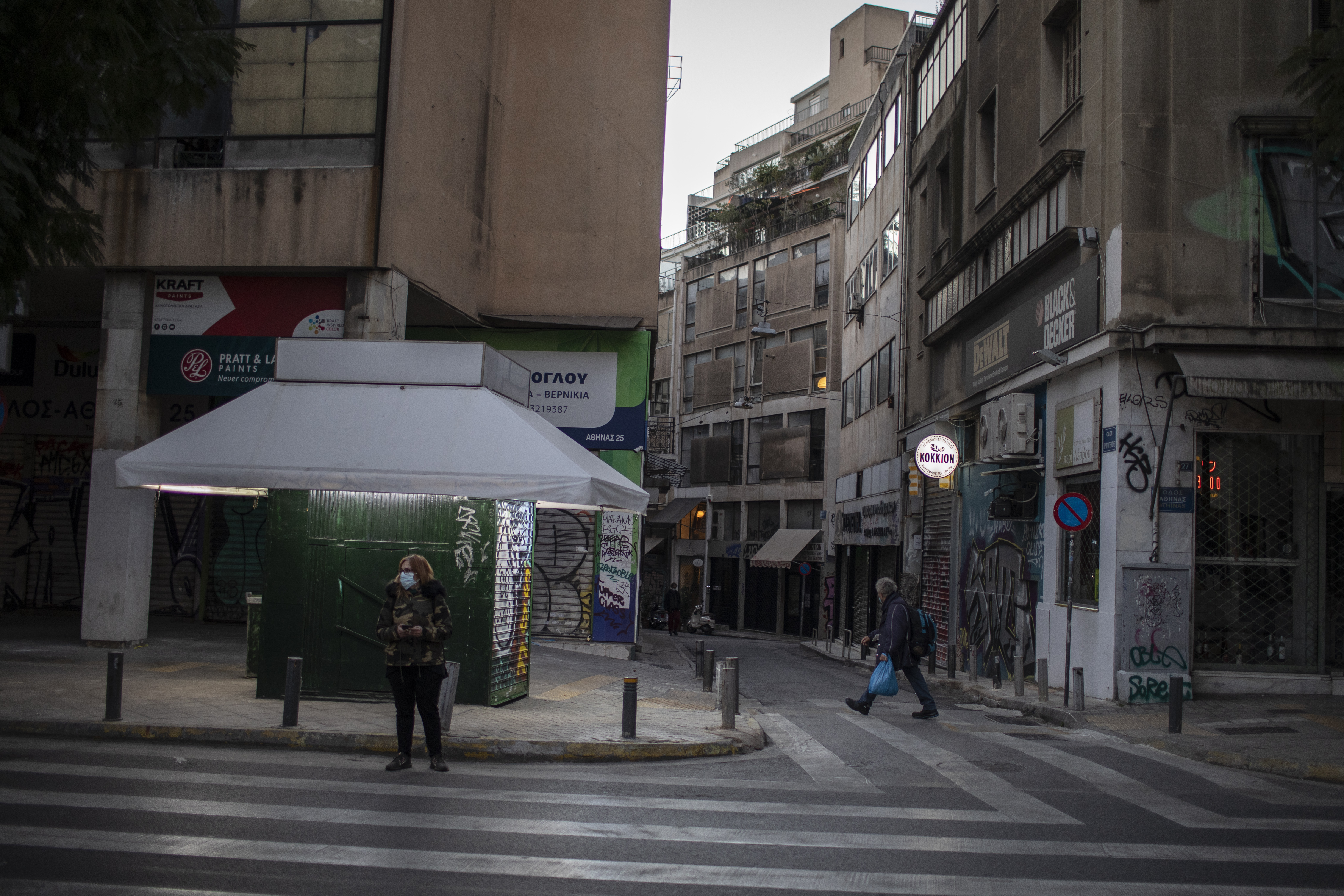 Κρας τεστ για τα νέα μέτρα το Σαββατοκύριακο-1