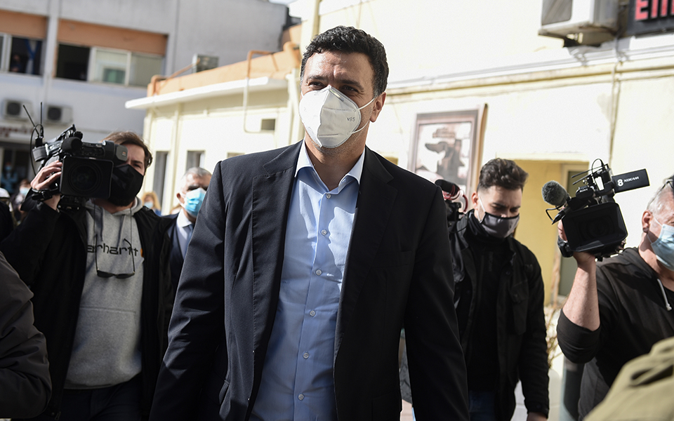 β-κικίλιας-15-εκατ-εμβολιασμοί-τον-απρί-561308665