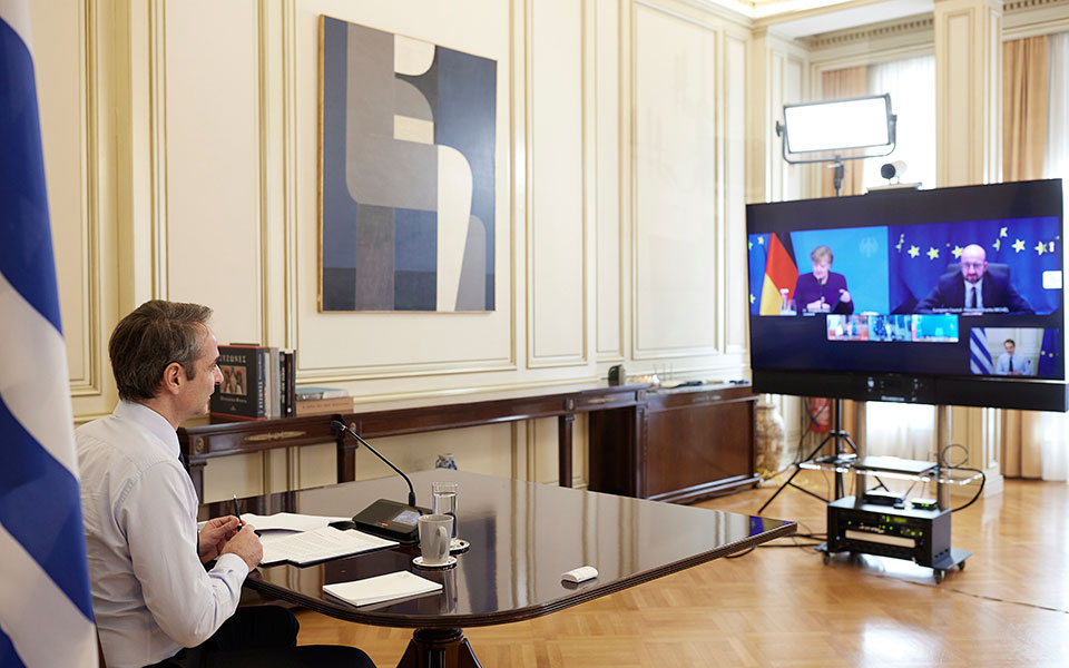 τηλεδιάσκεψη-μητσοτάκη-με-μέρκελ-μακ-561292597