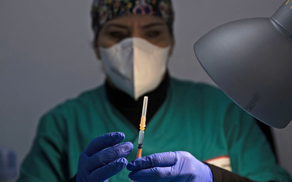 johnson-johnson-διαθέσιμο-το-εμβόλιο-εντός-48-ωρών-σ-561280333