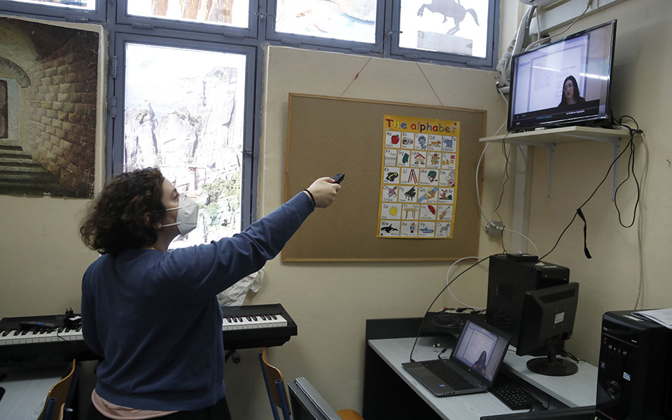 Η πρόκληση της τηλεκπαίδευσης στις φυλακές Αυλώνα (εικόνες)-8