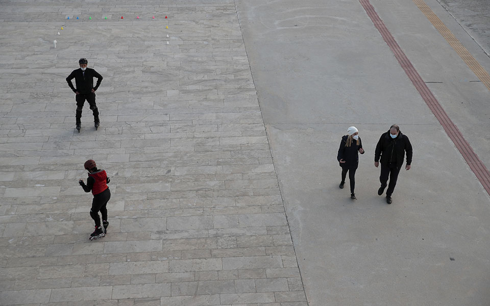 σενάριο-για-άνοιγμα-στις-22-μαρτίου-και-561288550