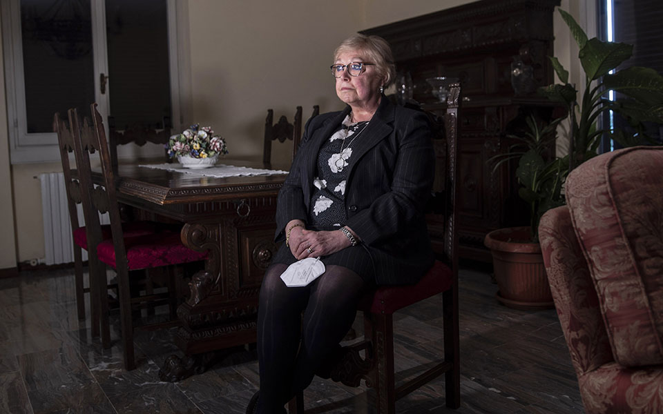 «Δεν θα τα παρατήσω»: Μικρές ιστορίες θάρρους και αυτοθυσίας από τη μάχη κατά της Covid-1