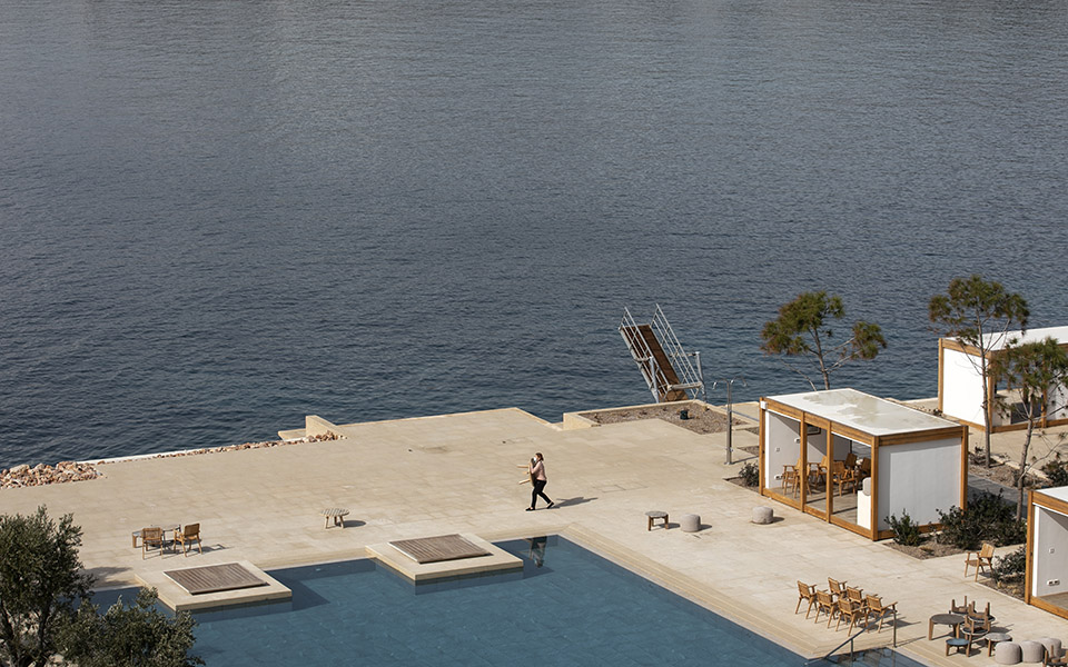 γρίφος-η-φετινή-τουριστική-σεζόν-561312067